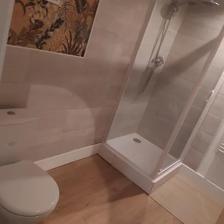 Chambre Avec Sdb Privative *