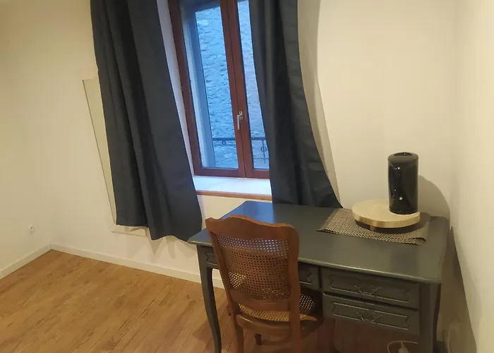 Independante Avec Sdb Privative Δωμάτια σε οικογενειακή κατοικία